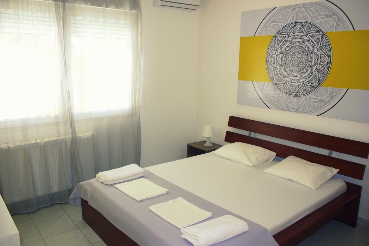 Nei Epivates Rental Rooms 50M From The Beach Неи-Эпиватай Экстерьер фото